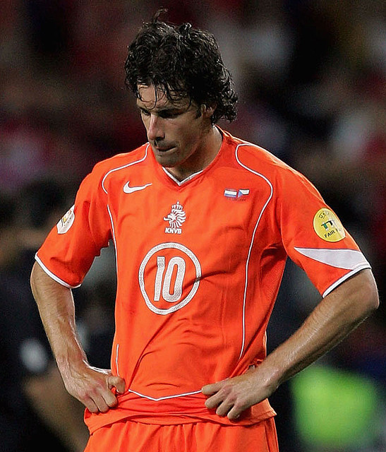 EURO伝説ユニ！2004年オランダ代表、準決勝で散ったユニフォーム