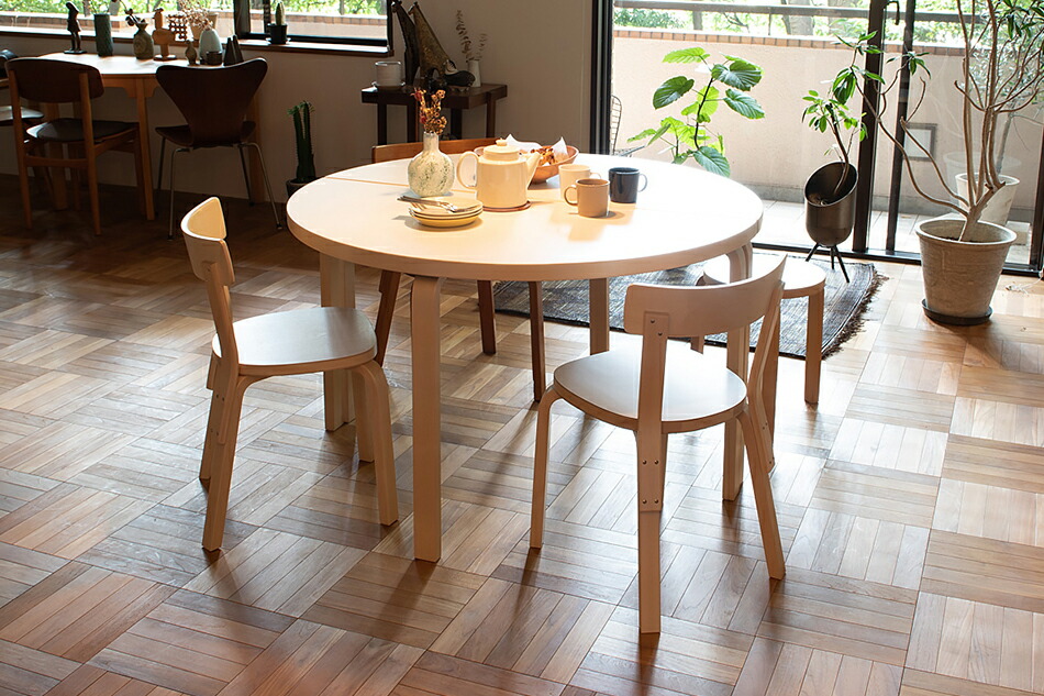 アアルト テーブル 半円形（アルテック／Artek） フリーデザイン