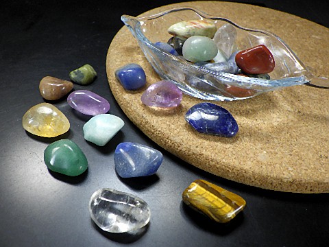 楽天市場】ミックス天然石 800gパック 10～25ミリ 水晶