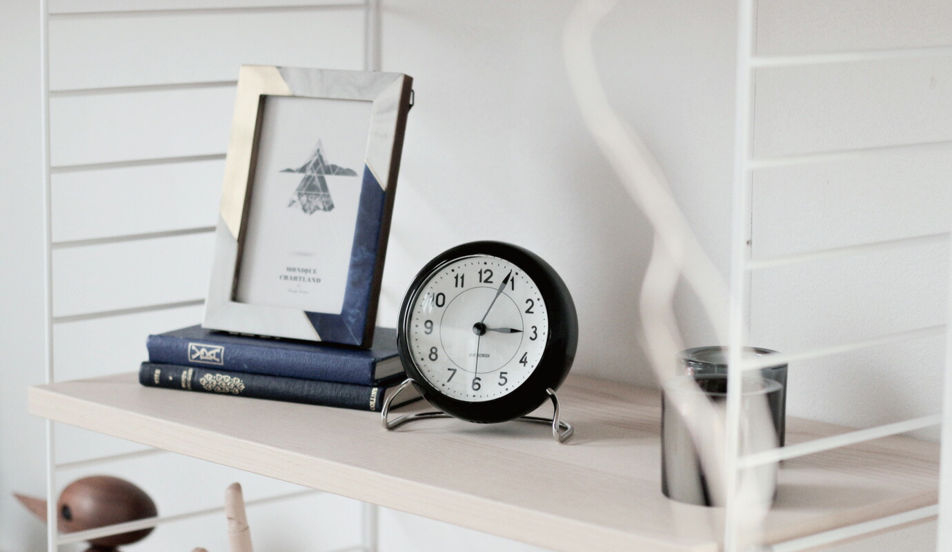 楽天市場】ARNE JACOBSEN アルネヤコブセン Table Clock STATION