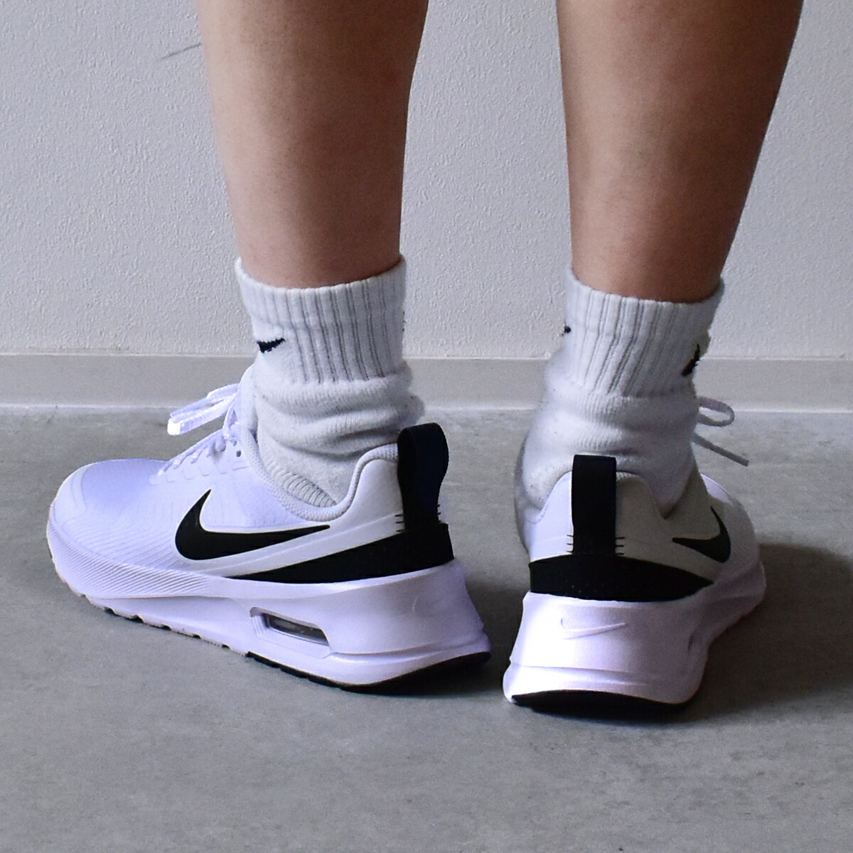 楽天市場】ナイキ エア マックス ニュアクシス NIKE スニーカー メンズ