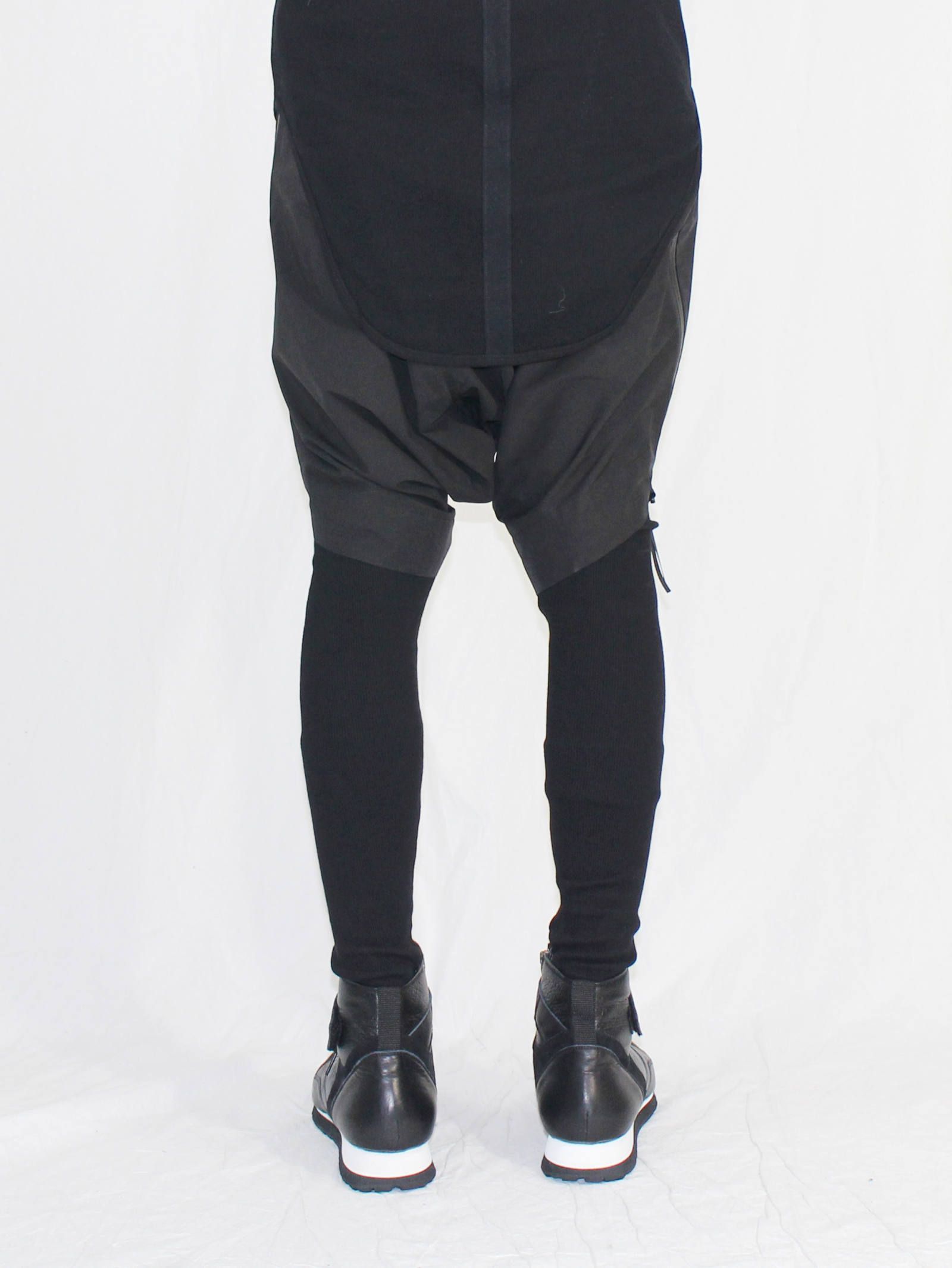 NILoS - ツイステッドクロッチパンツ - TWISTED CROTCH PANTS ver.1