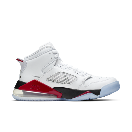 国内販売開始】ナイキ ジョーダン マーズ 270 ホワイト/ブラック