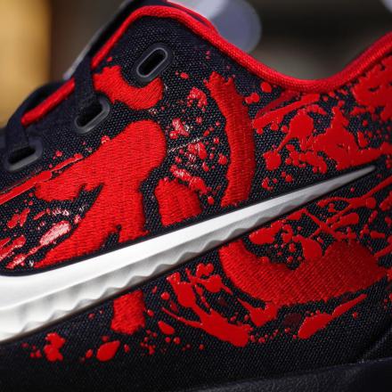 国内2月25日発売予定】 ナイキ カイリー3 