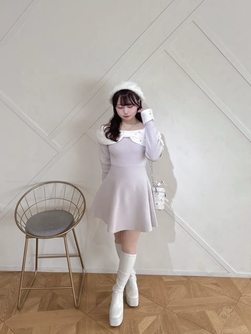 リボンオフショルミニワンピース｜evelyn（エブリン）公式通販サイト