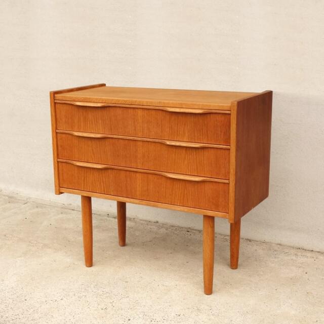 ヴィンテージ3段チェスト オーク｜北欧家具通販・アンバーデザイン