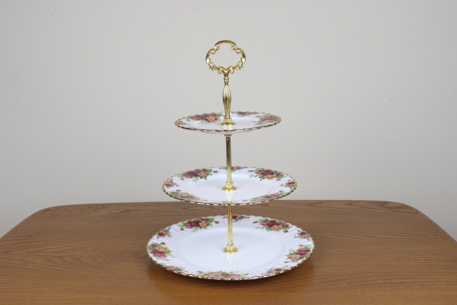 ロイヤルアルバート ROYAL ALBERT オールドカントリーローズ 3段ケーキ