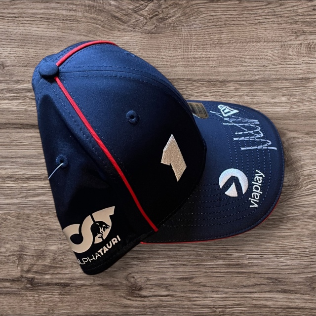 2025 M.フェルスタッペン 直筆サイン入 ドライバーズキャップ(市販品