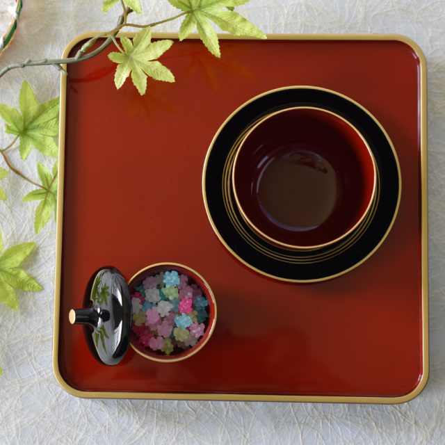 KINSEN ミニボウル isukeブランド 漆塗りの蓋付き小鉢 漆器の井助