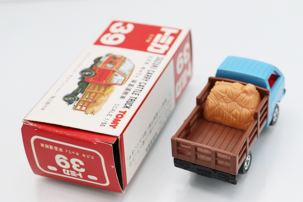 ミニカーショップ ケンボックス トミカ 赤箱(日本製)☆39☆スズキ