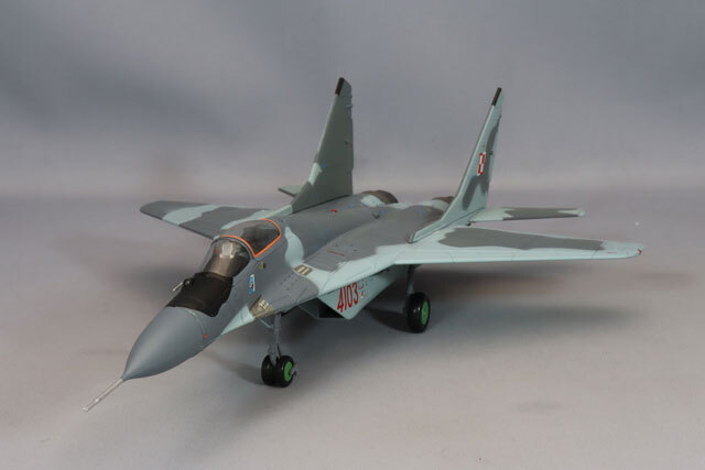 M*J様 ホビーマスター MIG-29 空軍 オマケ付き M*J様 ホビーマスター