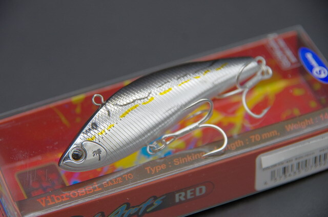 パームス ビットアーツレッド ヴィブロッシソルト70 【シーバスルアー