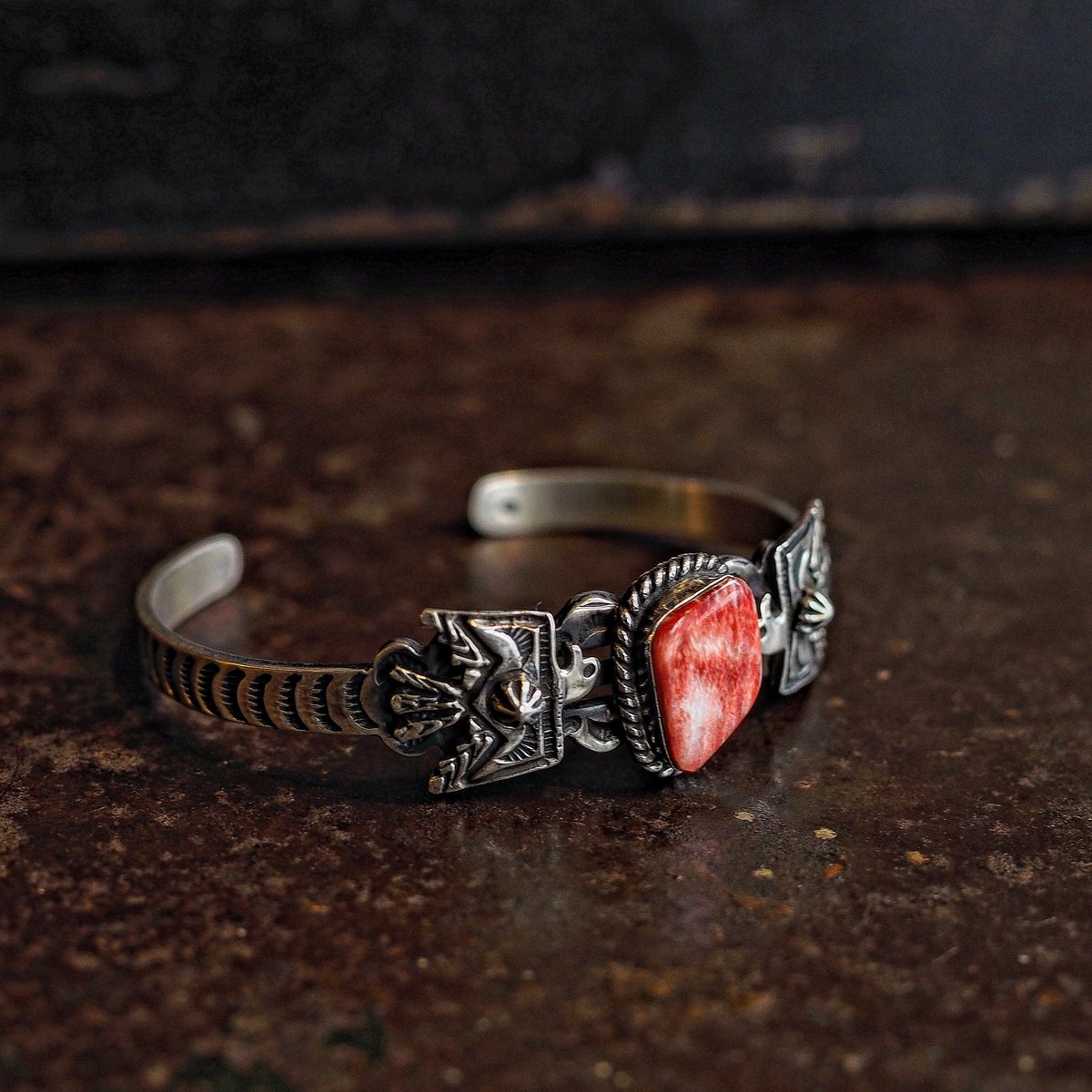 Russell Sam ／ OLD STYLE BANGLE 