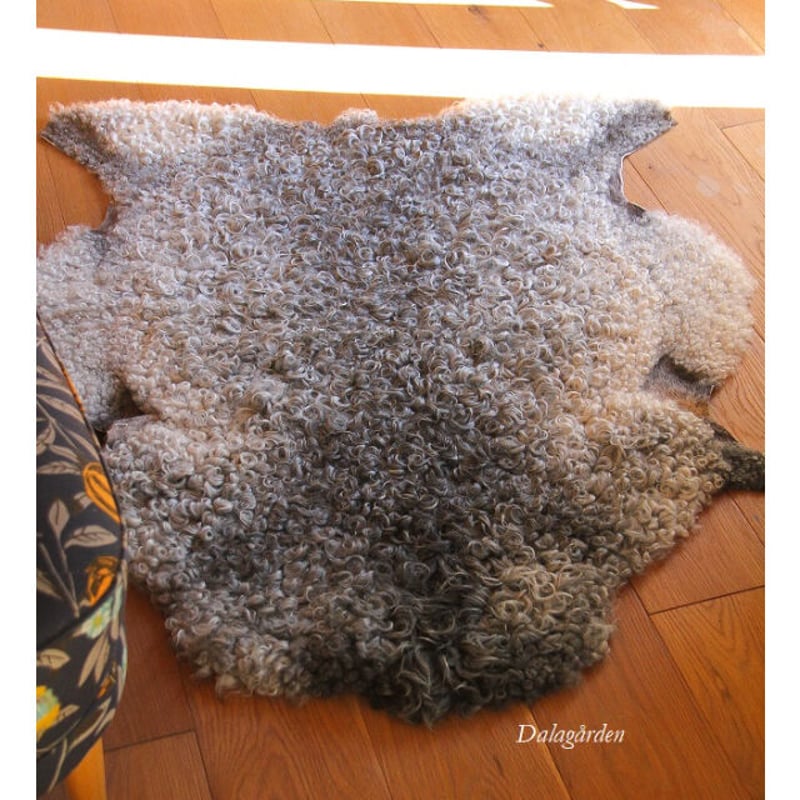 GL-08 ゴットランドシープスキン ラージサイズ | ダーラナガーデン