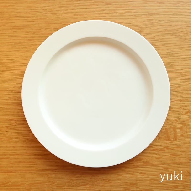 yumiko iihoshi porcelain