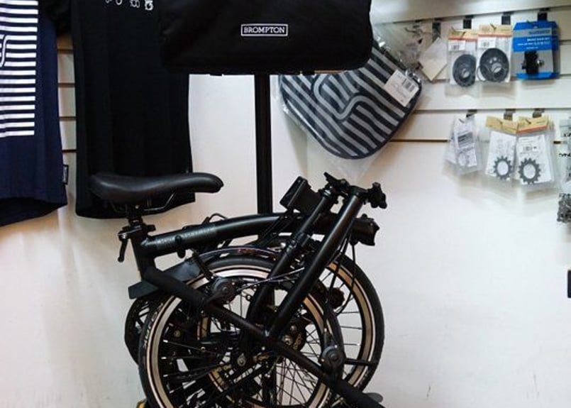 バイクピットタワー | BROMPTON JUNCTION KOBE ONLINE STORE
