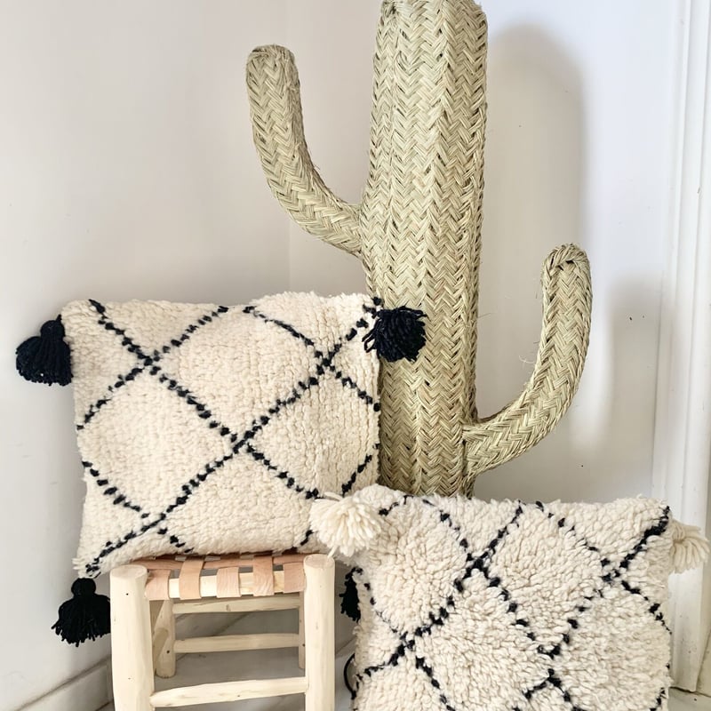 モロッコ ベニワレン Beniourain クッションカバー プフ ラグ 黒 3