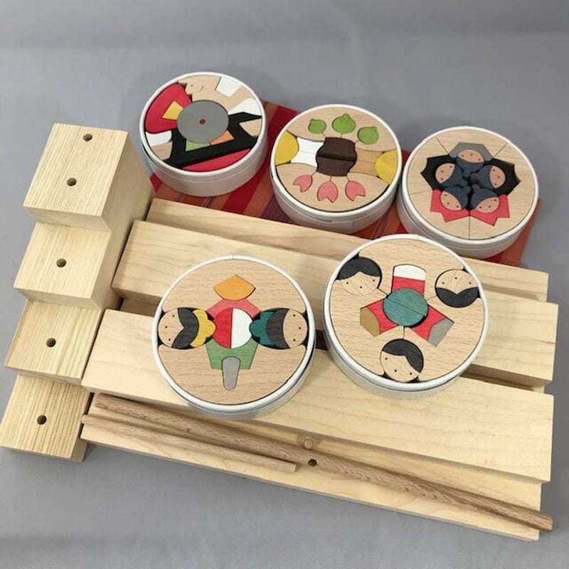 KH415 銀杏円びな五段飾り（普通垂幕・赤）小黒三郎 組み木のひな人形