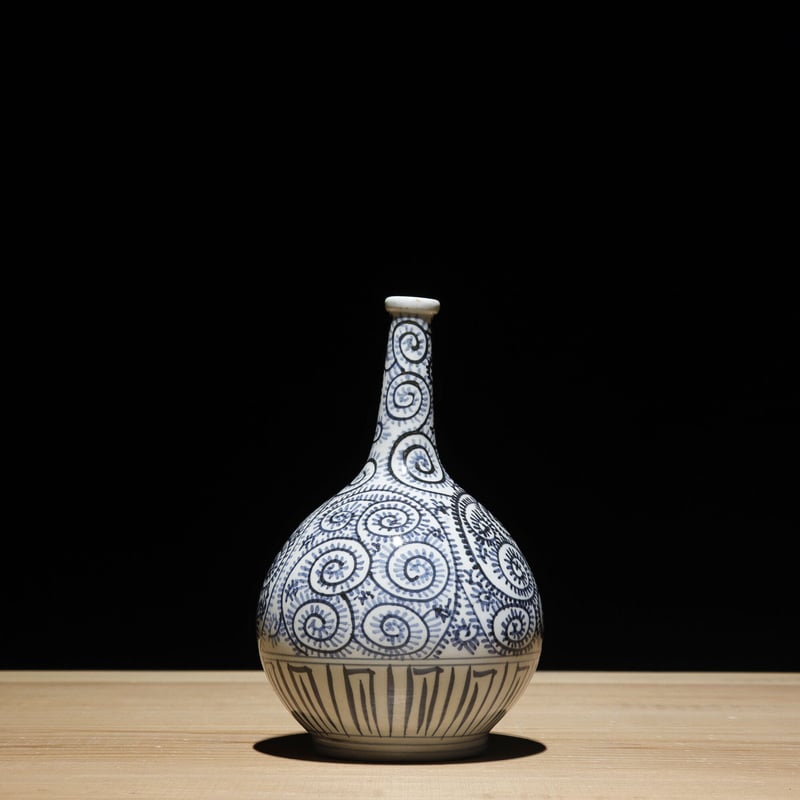 江戸期 染付徳利 蛸唐草柄 | 古物屋 壱両