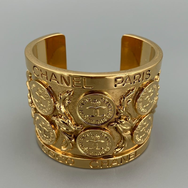 CHANEL (シャネル) ヴィンテージ ココマーク メダル バングル
