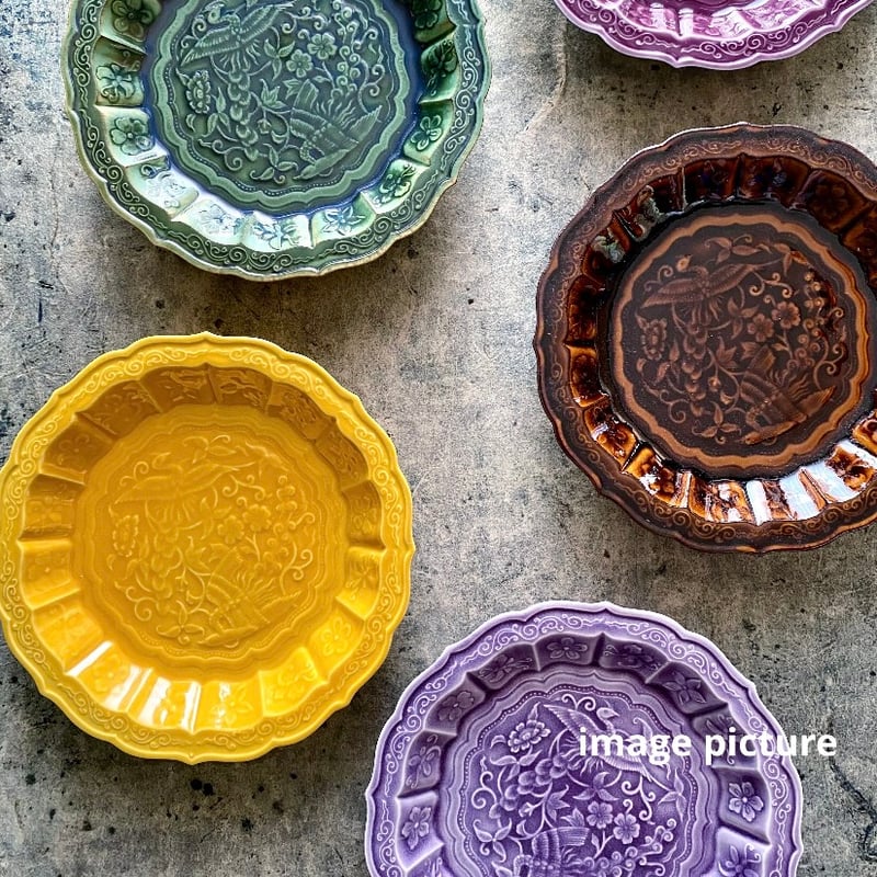 有田焼 福泉窯 飴釉花鳥彫5寸皿 | MatsuBokkuri