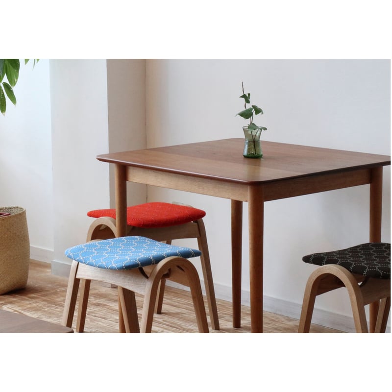 剣持スツール 特別生地 | La Vida