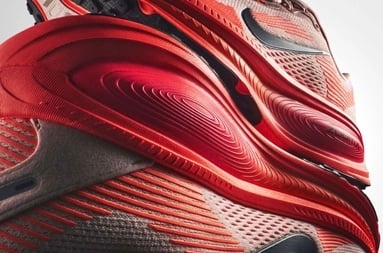 NIKE WOMEN'S VOMERO 18 販売スタート！ | SPORTS QUEST