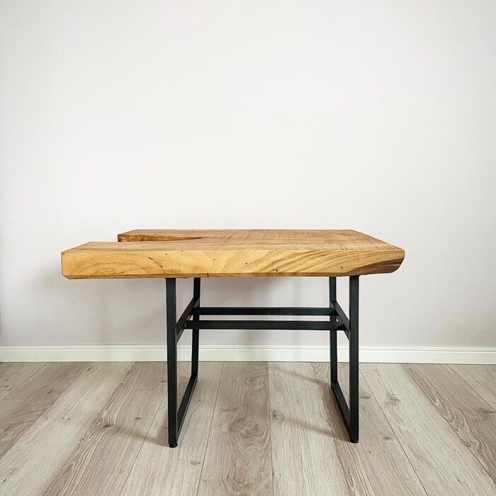 1点物 】一枚板サイドテーブル 山桜 | ニコルソン家具店