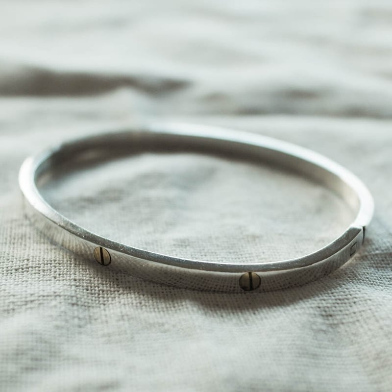 メキシコ製 1980年代 ヴィンテージ（女性向き）】シルバーバングル s7