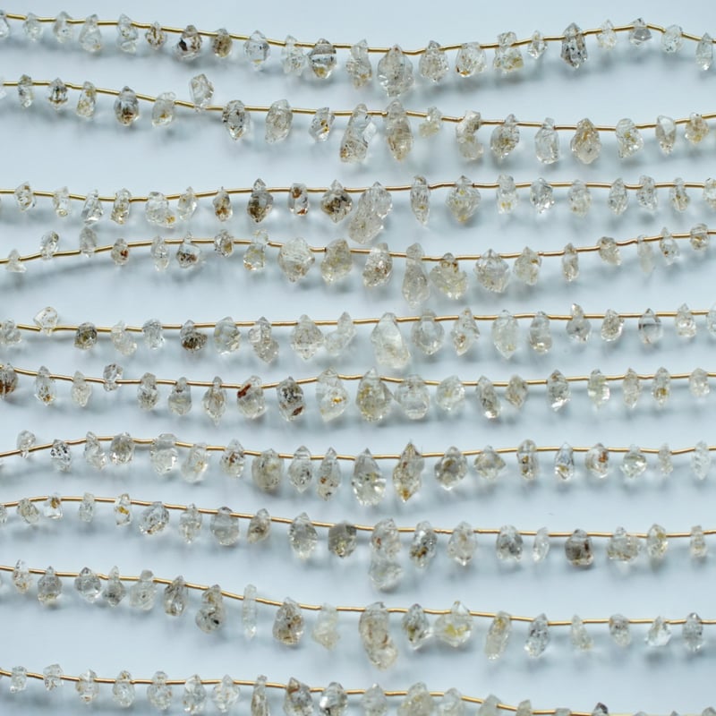 パキスタン産オイルインクォーツ （ハーキマーダイヤモンド型両剣水晶