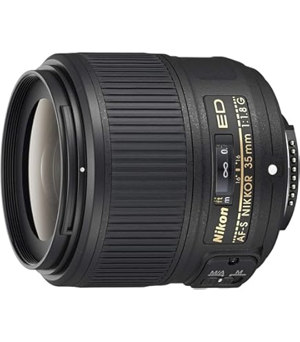 Amazon.com : Nikon AF-S DX NIKKOR 35mm f/1.8G Lens with Auto Focus