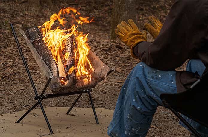 合成画像じゃありません！】DODから“焚き火用のイス“が新発売。その名