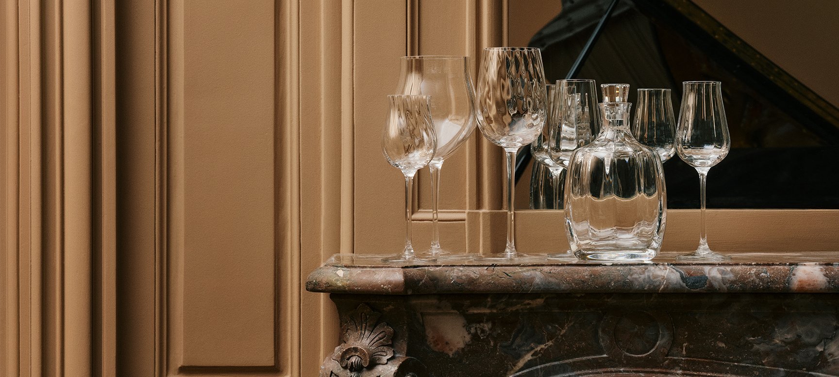 ツイスト 1586〉 シャンパングラス - Saint-Louis