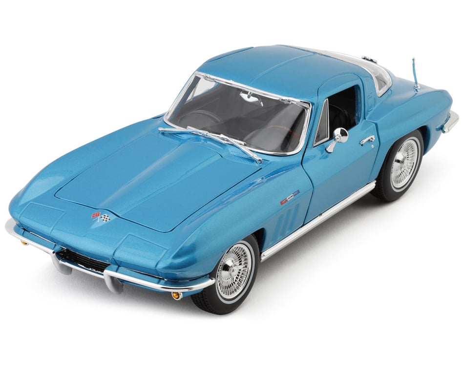 Maisto International 1965 Chevrolet Corvette Coupe 1/18 Diecast