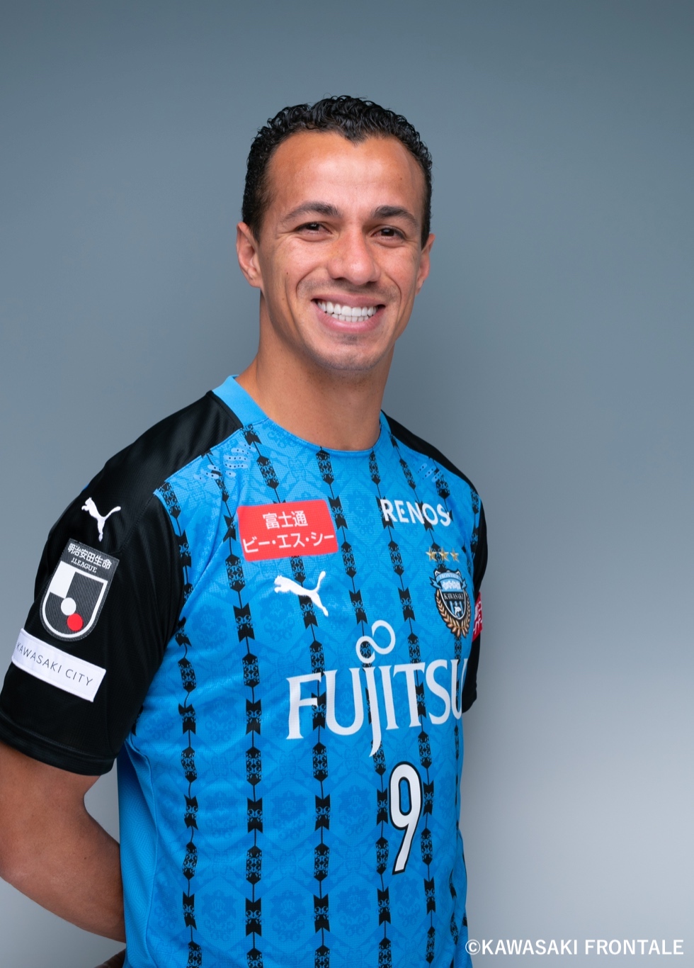 HATTRICK（ハットトリック）-選手の想いをファンへ届ける公式