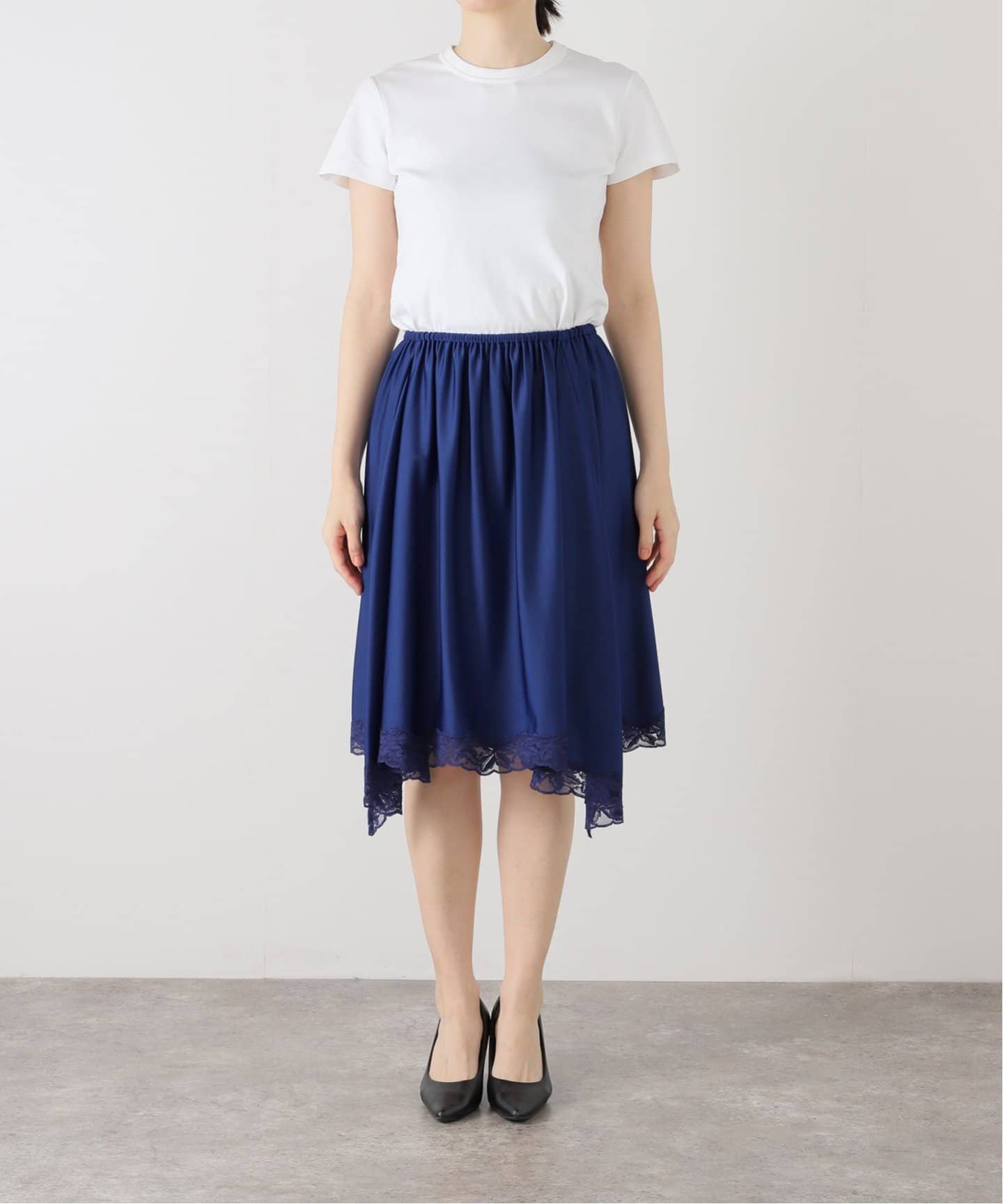 INSCRIRE /アンスクリア】Lingerie Skirt：スカート（ひざ丈スカート