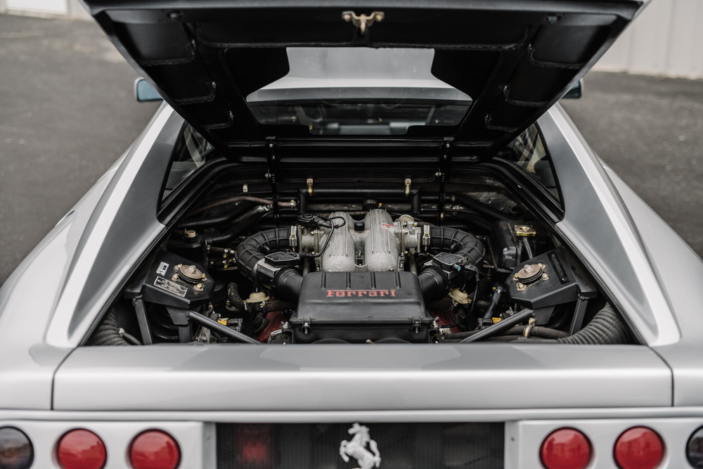 ザガートが手がけたエレガントなフェラーリ348がオークションに出品