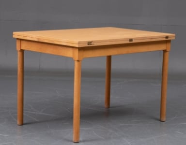 Børge Mogensen spillebord/sofabord af bøg model 4500 | Lauritz.com