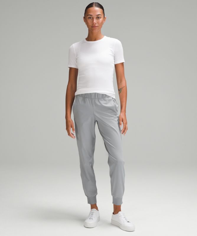 Luxtreme スリムフィット ミッドライズジョガー *フルレングス