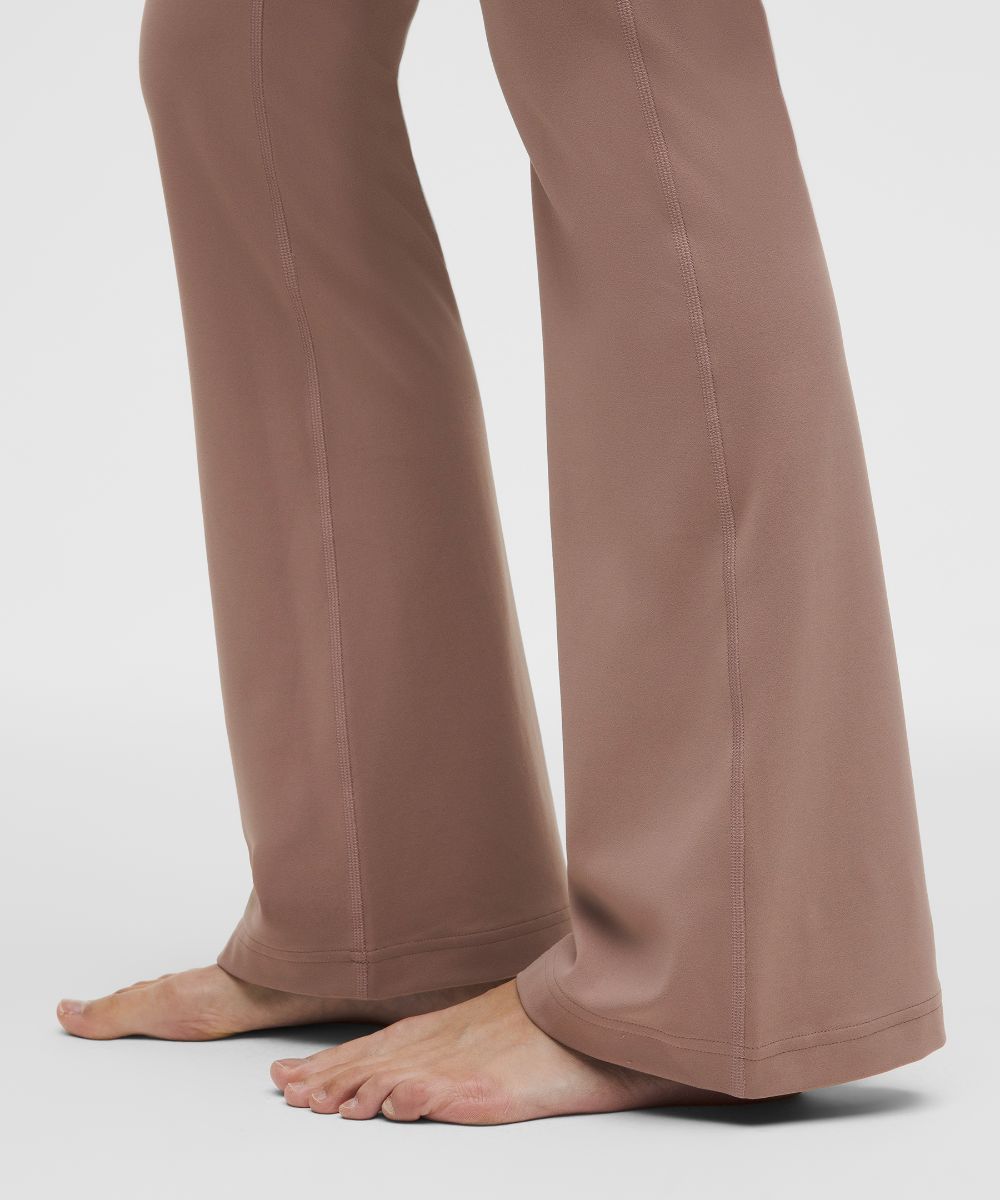 Groove Nulu スーパーハイライズ フレアパンツ 30インチ *アジア