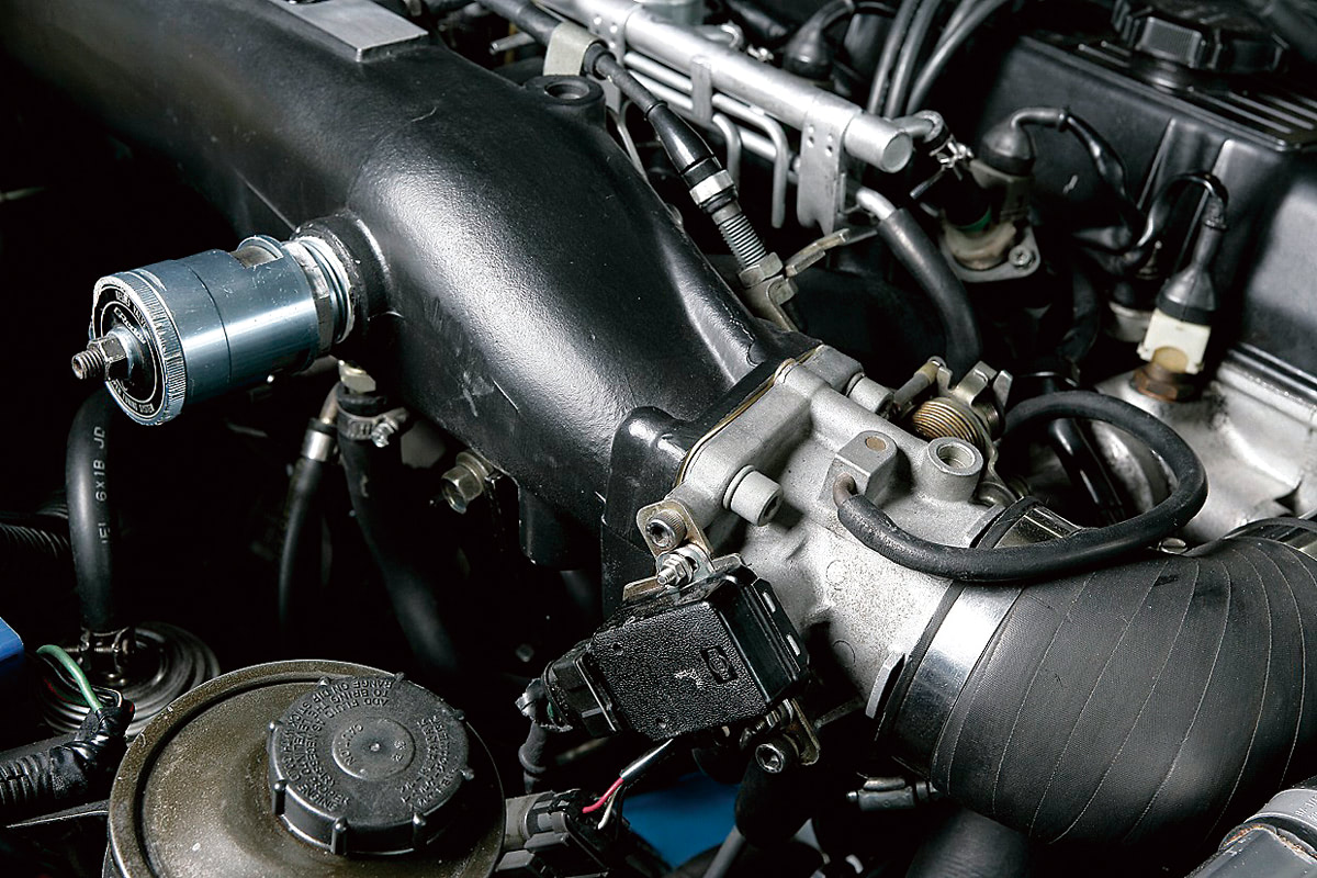 サーキット走行からファミリーユースまで！ あこがれの鉄仮面