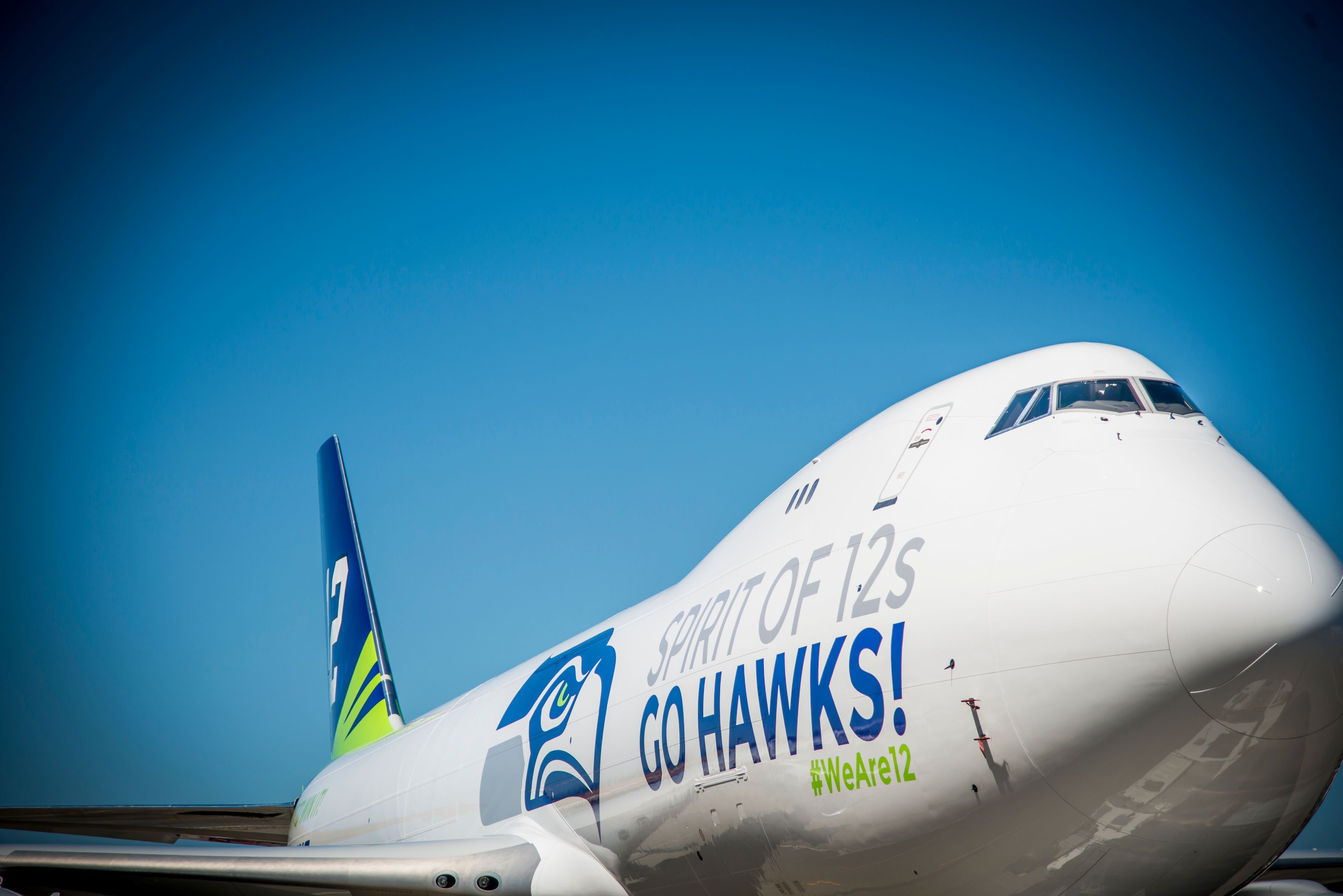 Boeing unveils new Seattle Seahawks-themed 747 freighter | The