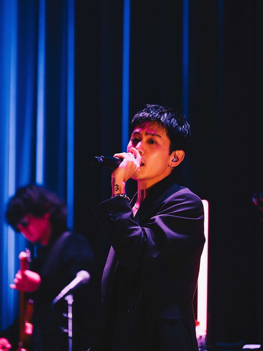 3House、初ワンマンライブ完遂 ロマンティックな雰囲気を湛えた歌唱と