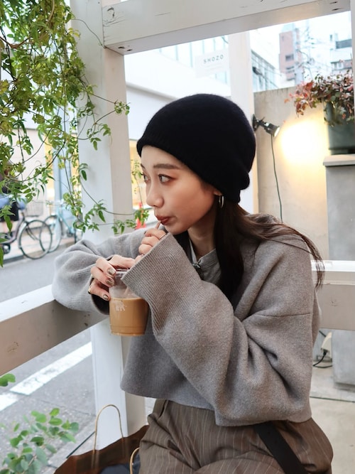 LA PEAU DE GEM】 Vネックダブルジャガードニット（ニット/セーター