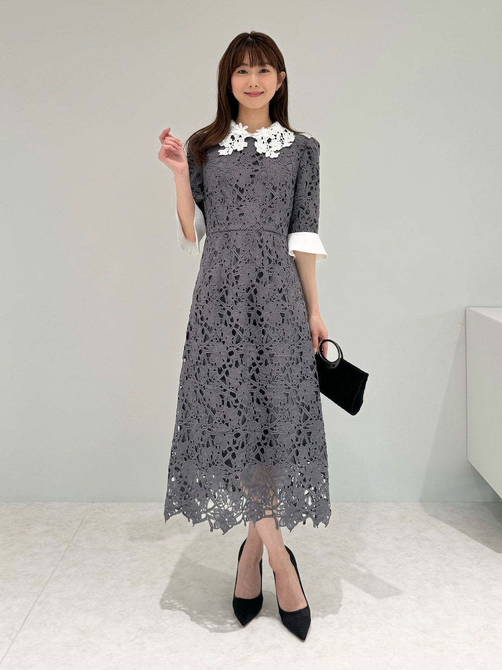 LEJA】花柄レースカラースパンコール刺繍Aラインフレアドレス