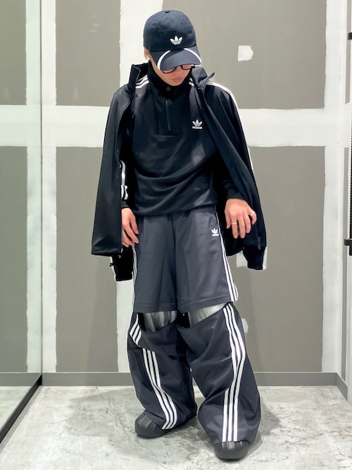 アディダス オリジナルスショップ ららぽーと磐田KRさんのスウェット