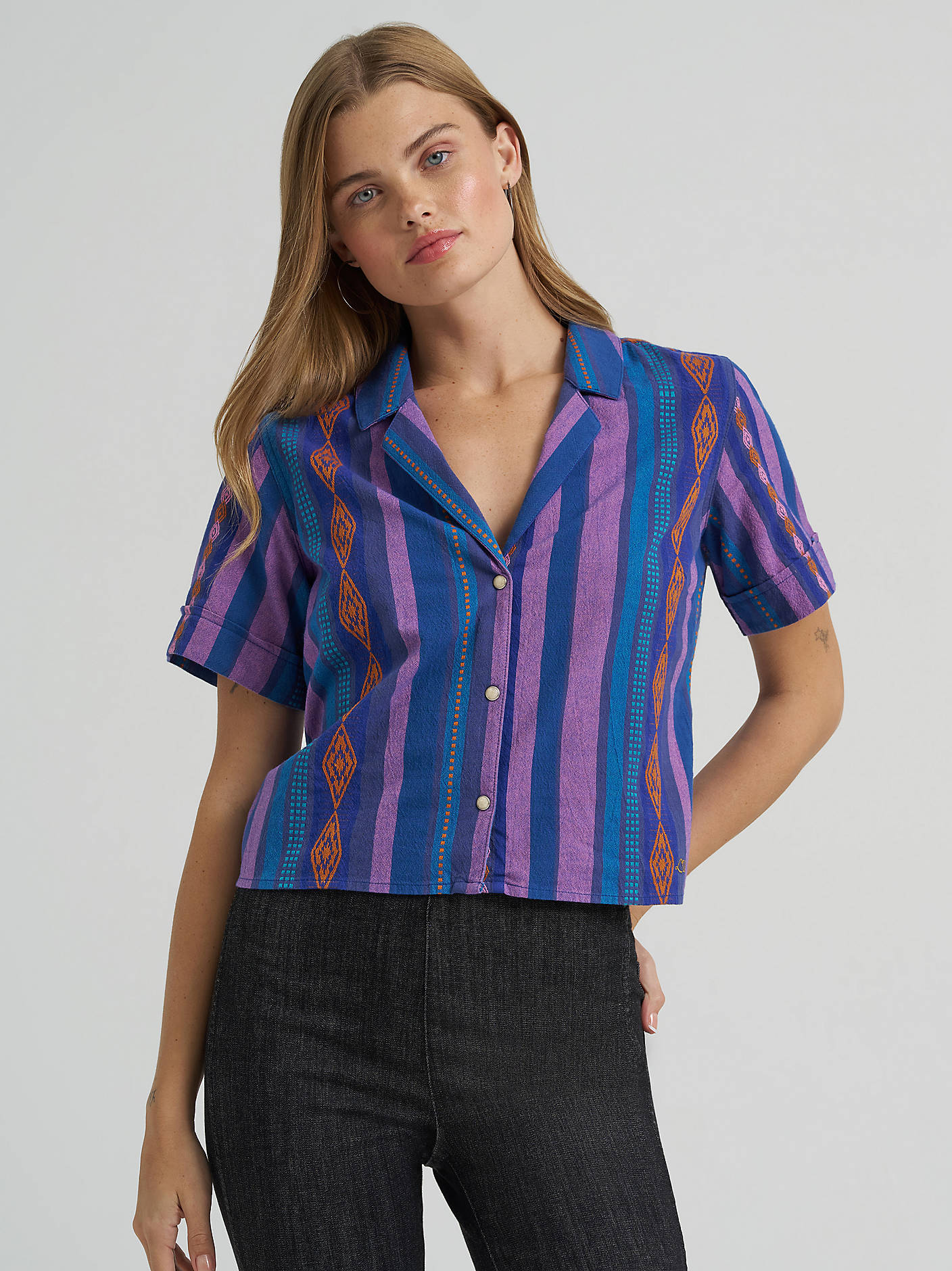 Lainey Wilson x Wrangler Jacquard Camp Shirt | NEW | Wrangler®
