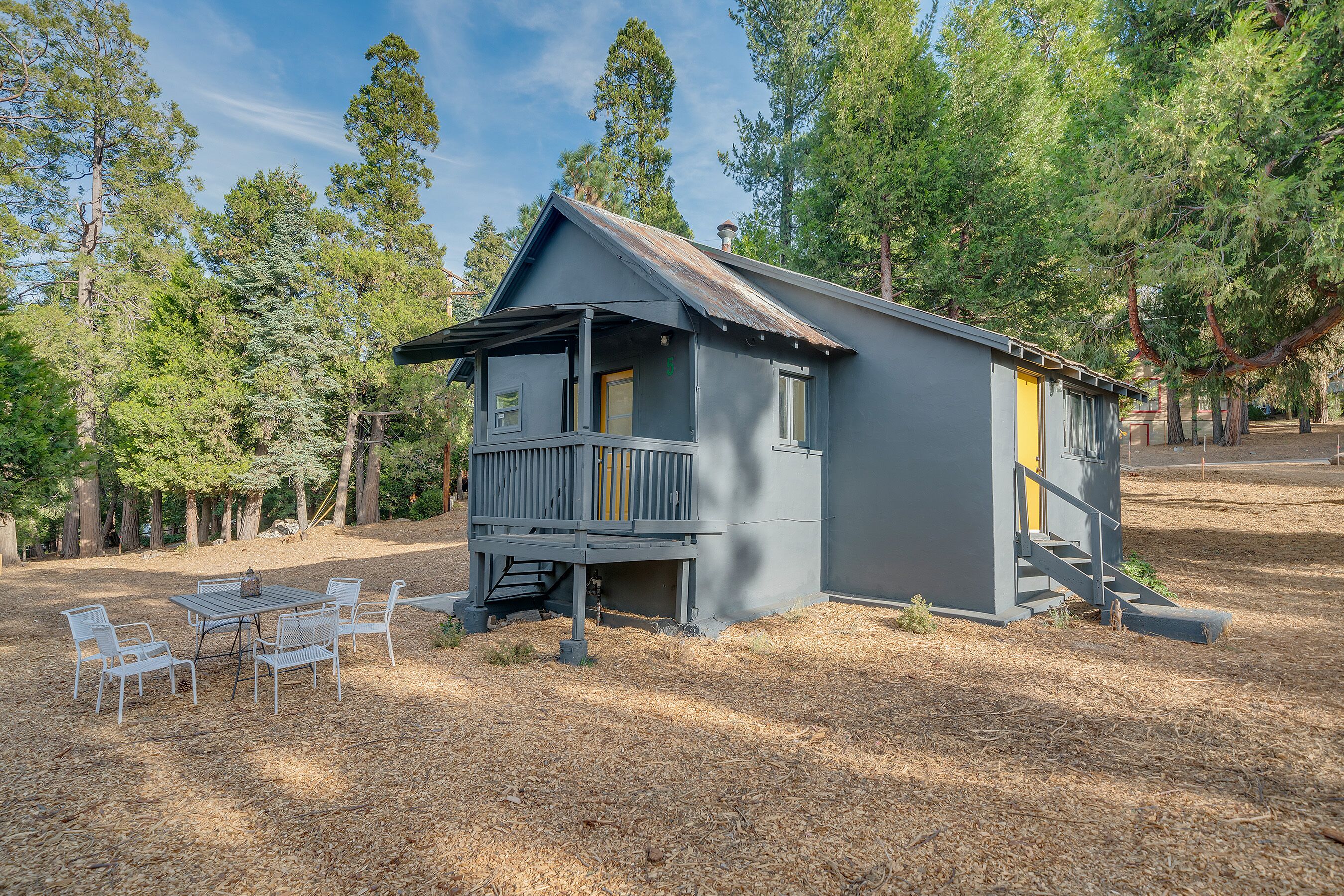 15 Best Cabins in Twin Peaks, CA - Cabins for Rent from $218 | Expedia