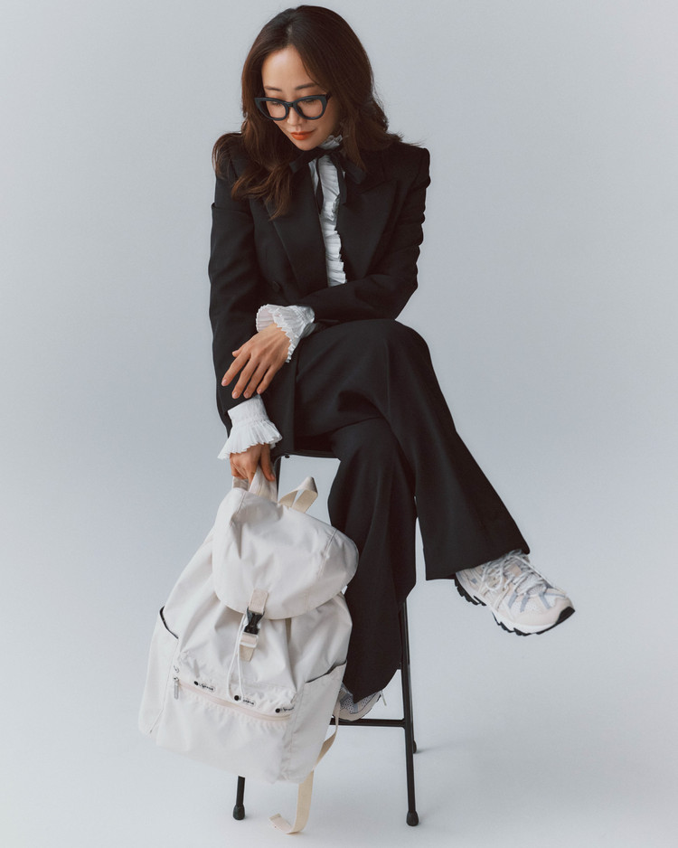 レスポートサック」×神崎恵さんコラボ最新作】人気のバックパックと