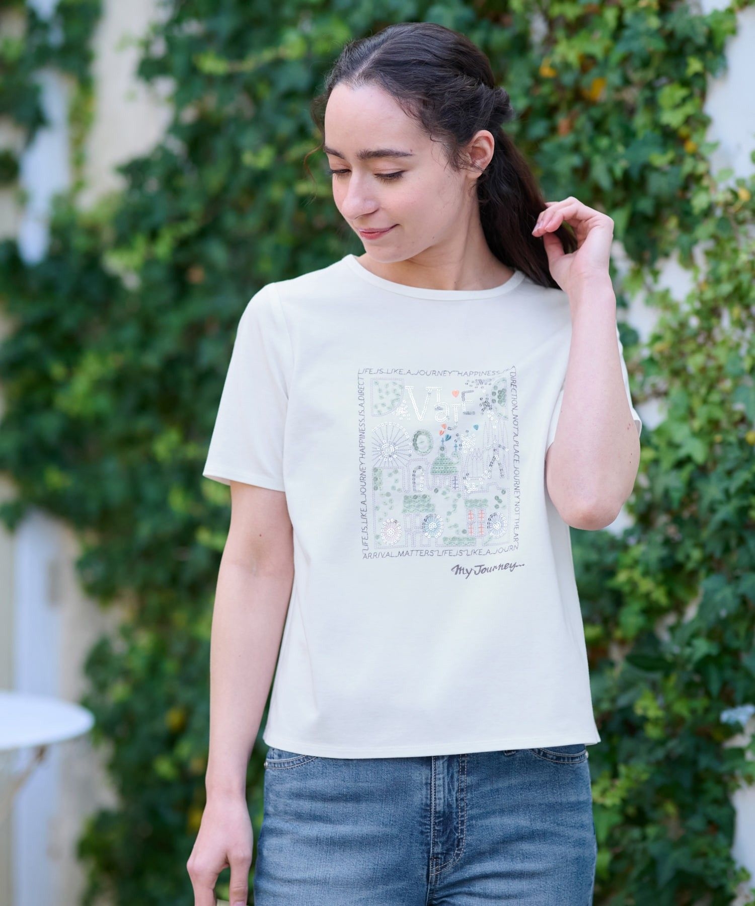 洗える スパンコール刺繍の旅Tシャツ|キャラ・オ・クルス | レリアン